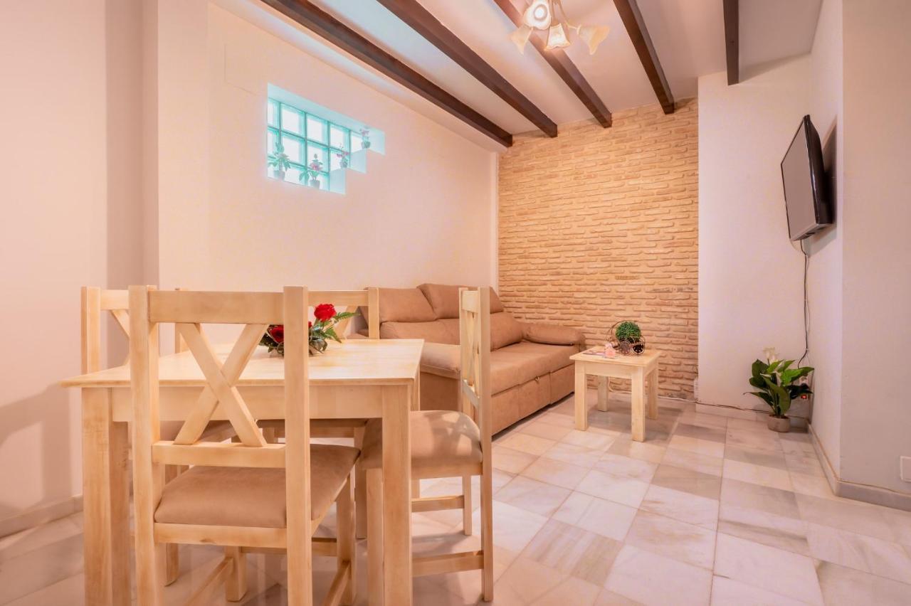 Precioso Apartamento En Triana Севілья Екстер'єр фото